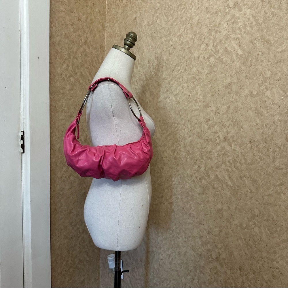 VTG Y2K 2000s Pink Faux Leather Mini Shoulder Bag Purse w/ Big Metal Hoops Rings